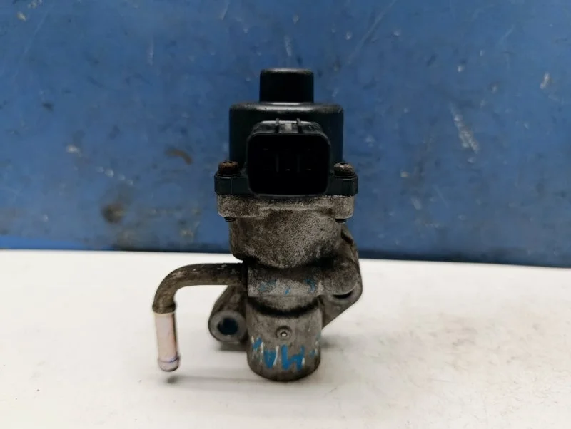 Клапан Ford C-Max 5204549