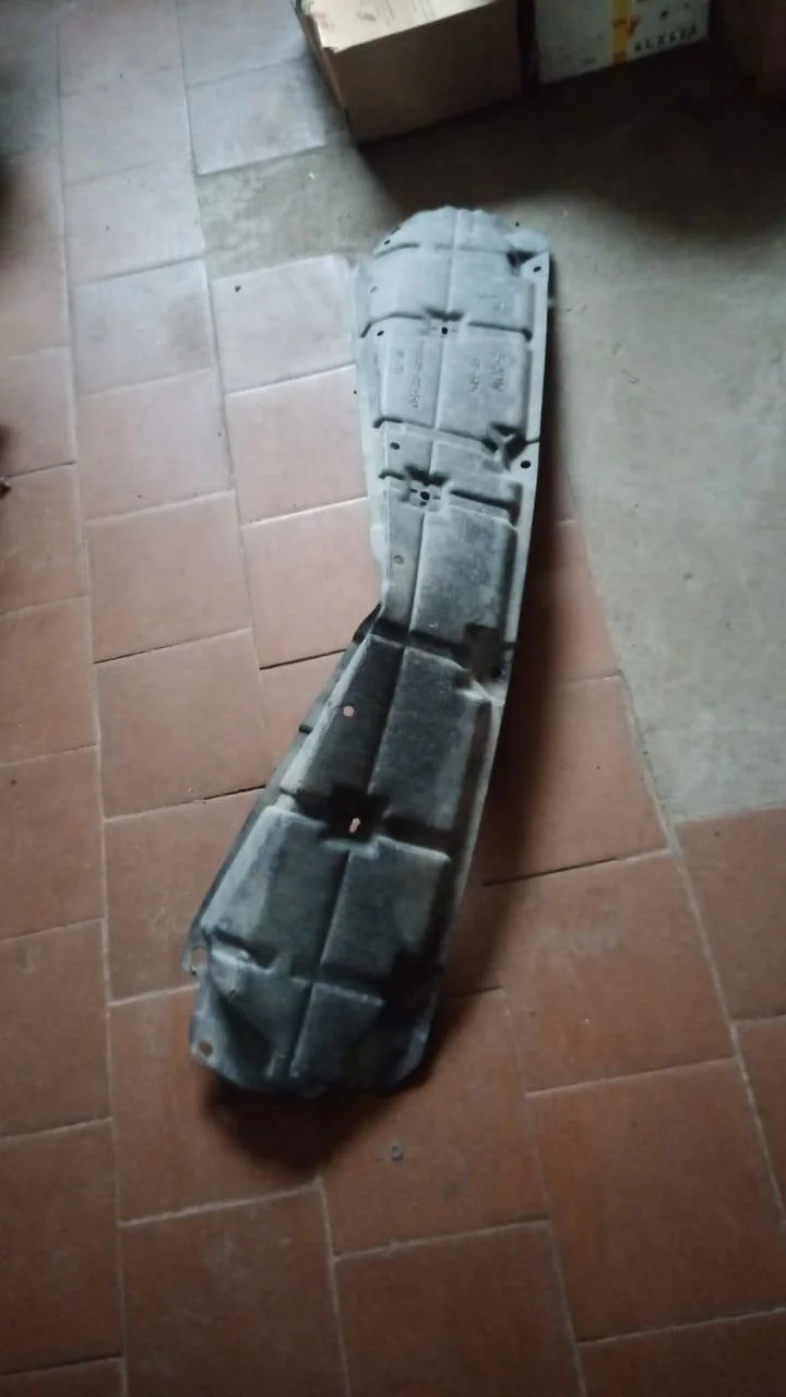 Пыльник двигателя Toyota RAV4 IV (2012—2015)