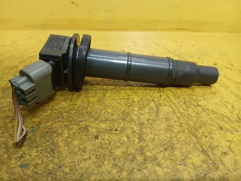 Катушка зажигания Toyota RAV4 XA30 2006-2012