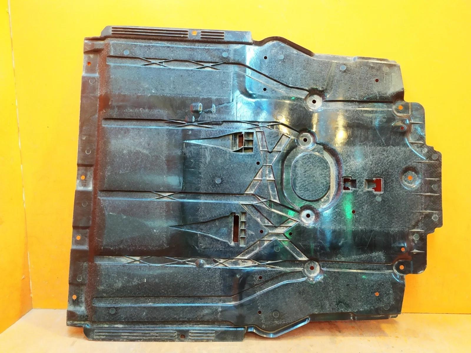 Защита двигателя Mercedes CLA-Class 2019-нв C118