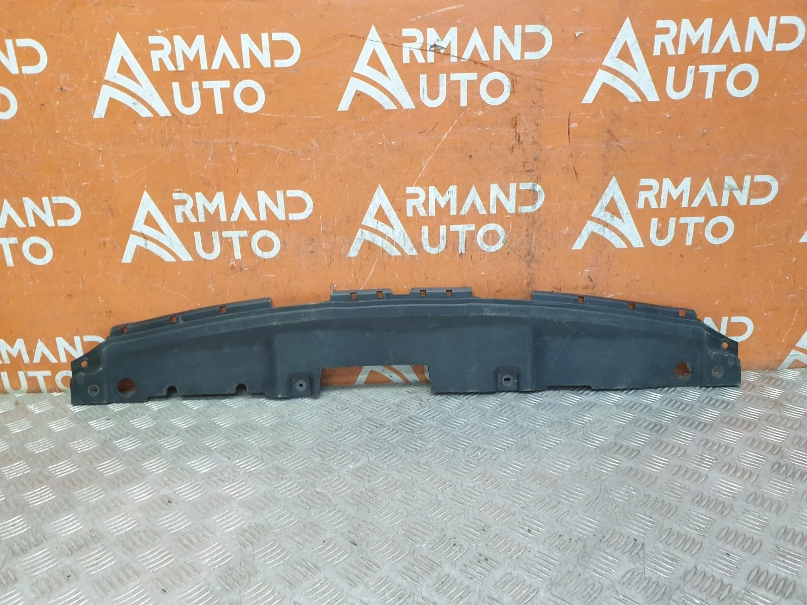 Кожух замка капота Hyundai Accent 2010–2017 4