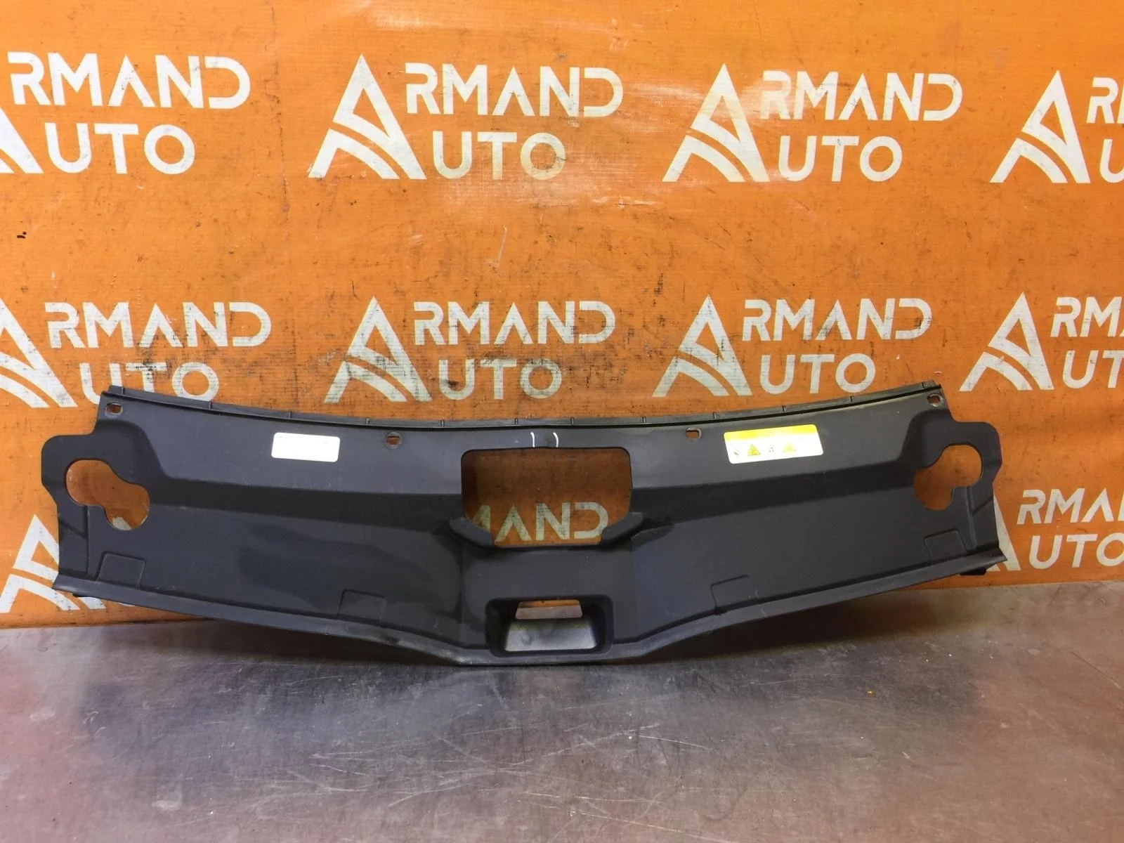 Кожух замка капота Skoda Rapid 2020-нв