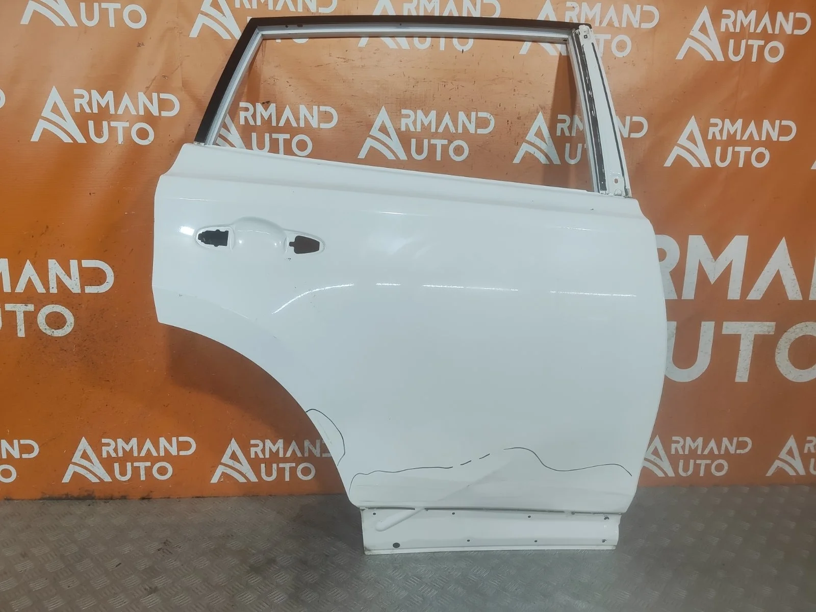 Дверь Toyota RAV4 2012-2019 CA40