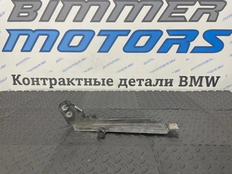 Кронштейн крыла BMW 41357267326 F25 N55B30A, передний правый