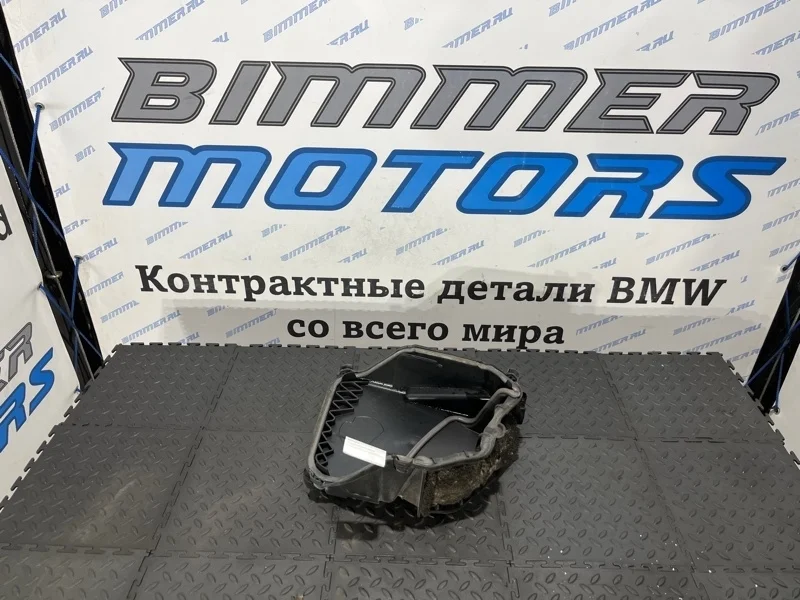 Крышка воздушного фильтра BMW 550iX 2014 64119216222 F10 N63B44B