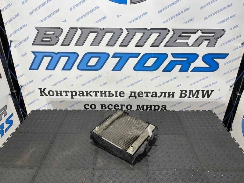 Дополнительный радиатор охлаждения BMW 550iX 2014 17117805630 F10 N63B44B