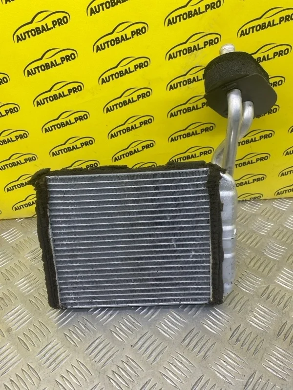 Радиатор отопителя (печки) Volkswagen Amarok (2010-Н.в.) 2011 7L0819031A ПИКАП 2.0 D CDCA