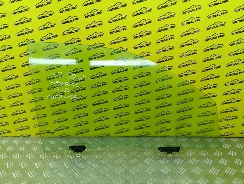 Стекло двери передней правой Toyota Hilux (2005-2015) 2014 681010K021 ПИКАП 2.5 D 2KDFTV