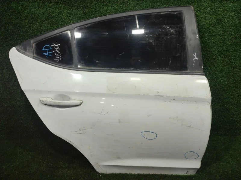 Дверь Hyundai Elantra 2015 - 2020 77004F2000 AD, задняя правая