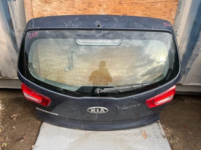 Крышка багажника KIA SPORTAGE 2010-2016 737003W010 SL