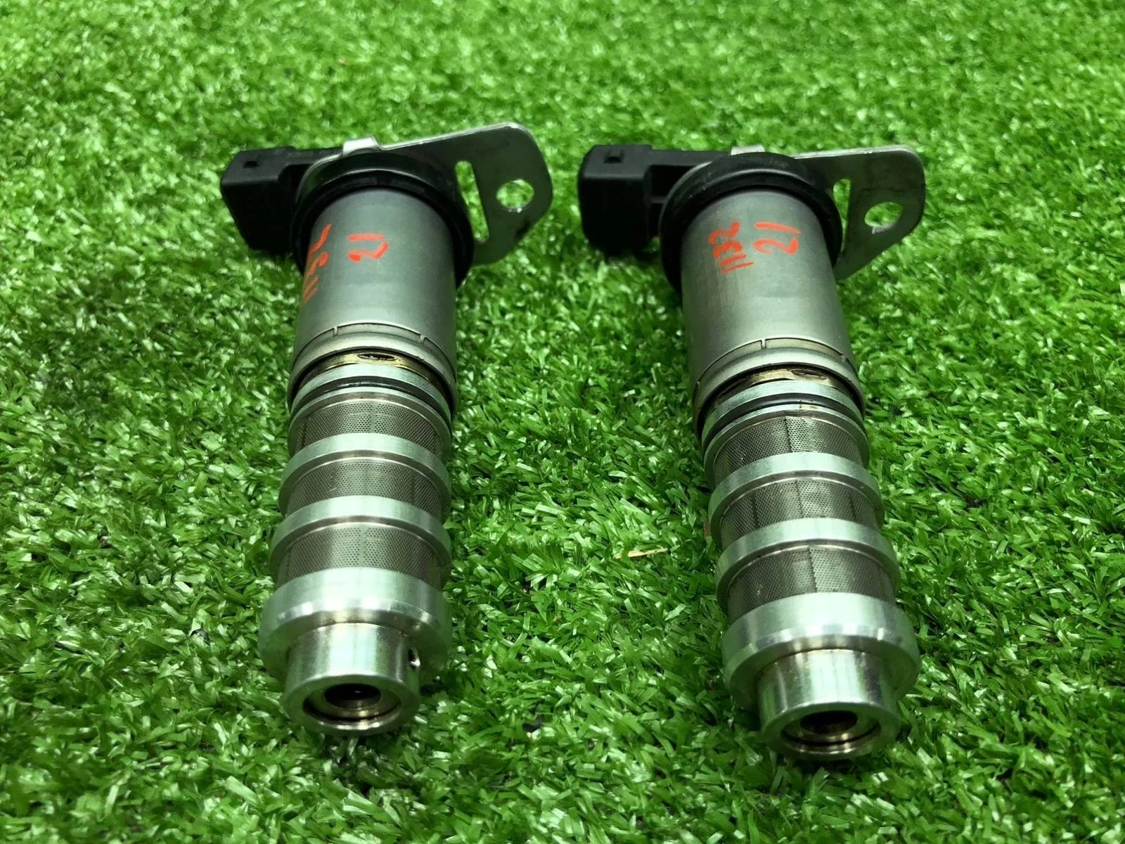 Электромагнитный клапан Vanos BMW 5 series 2011 7585776 F10 N55B30A