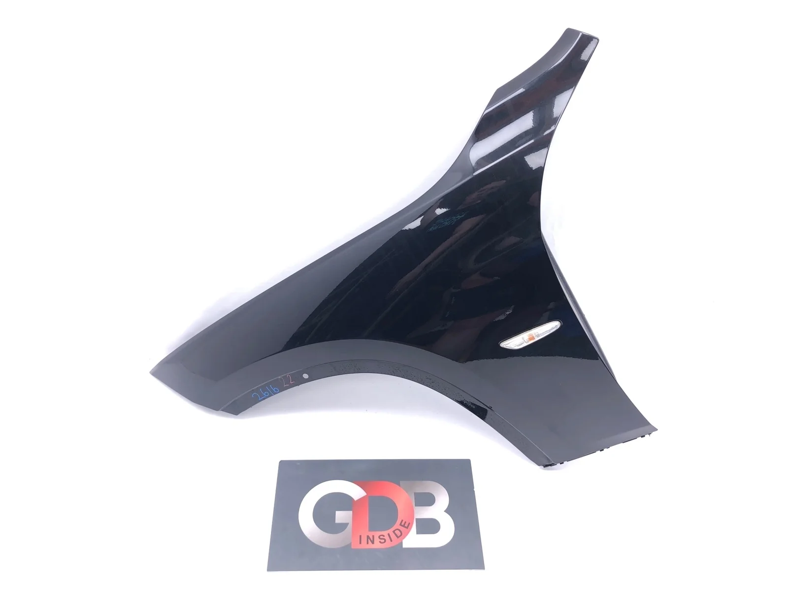 Крыло BMW X1 2010 41002993155 E84 N52B30AE, переднее левое