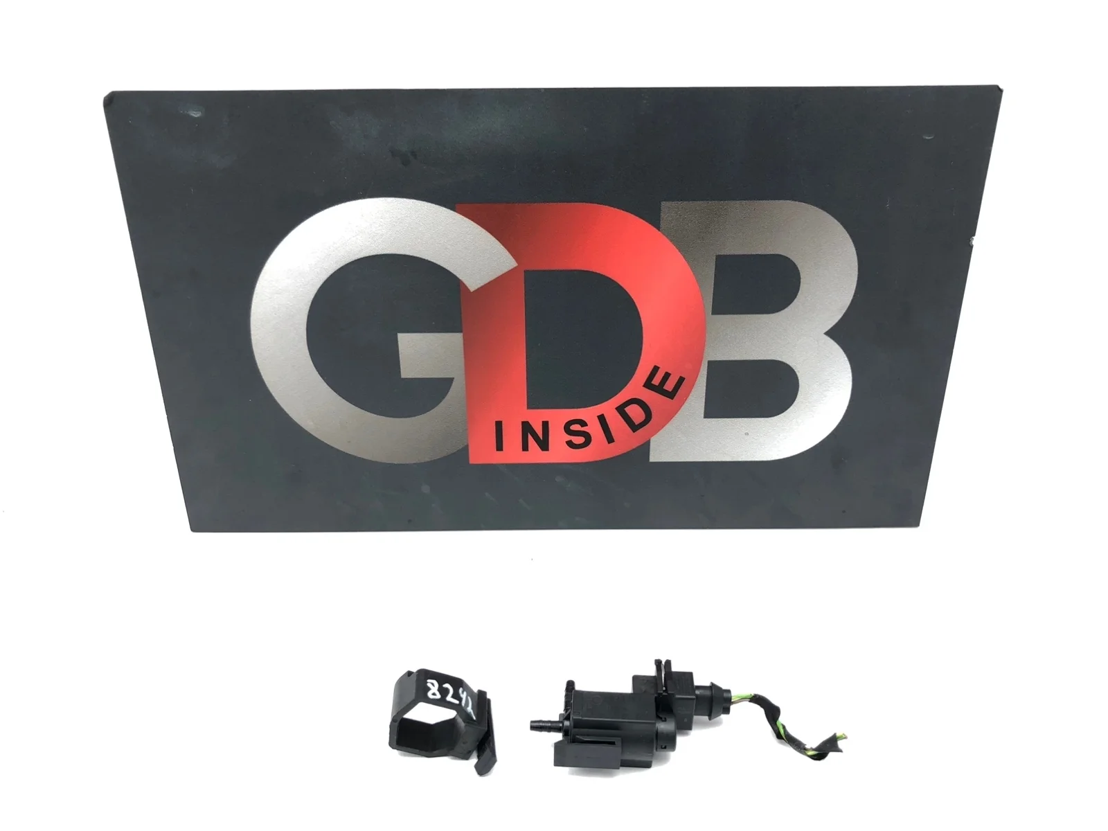 Электромагнитный клапан BMW X3 2012 11747810831 F25 N55B30A