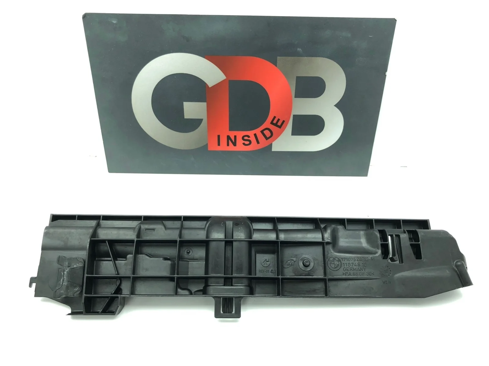 Кронштейн радиатора Bmw X1 2010 17107524912 E84 N52B30AE, передний левый