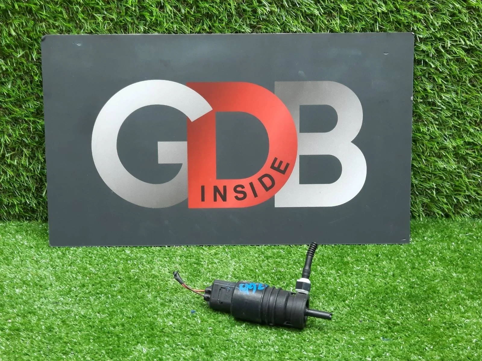 Моторчик стеклоомывателя BMW 3 series 2012 7302589 F30 N20B20A, передний