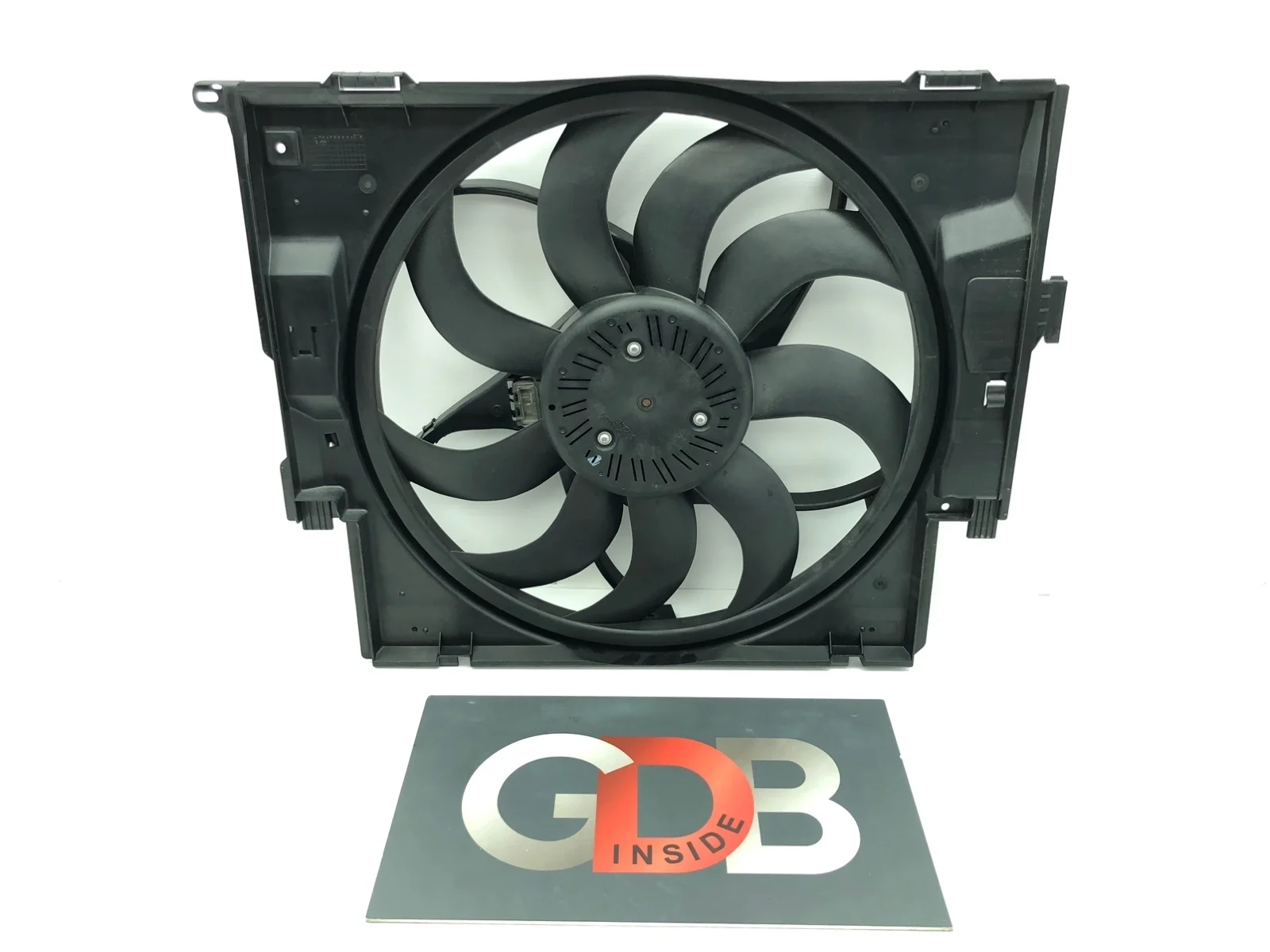 Вентилятор радиатора Bmw 1 Series 2012 17427640509 F20 N13B16A