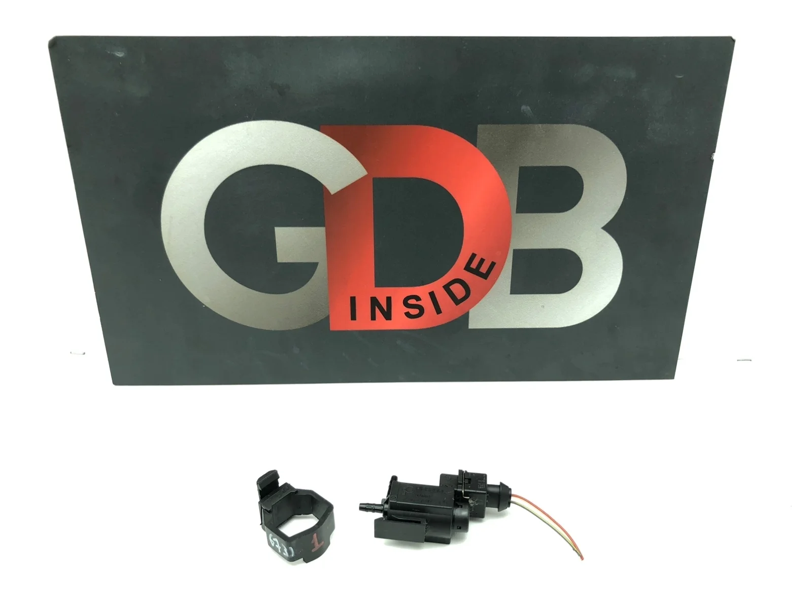 Клапан электромагнитный BMW X1 2012 11747810831 E84 N20B20A