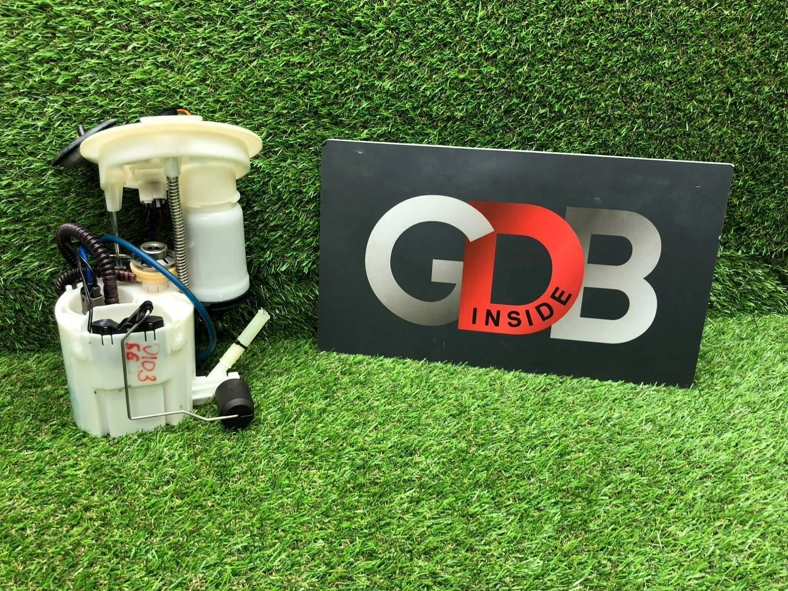 Топливная станция с насосом Bmw 3 Series 2013 16117243975 F30 N55B30A