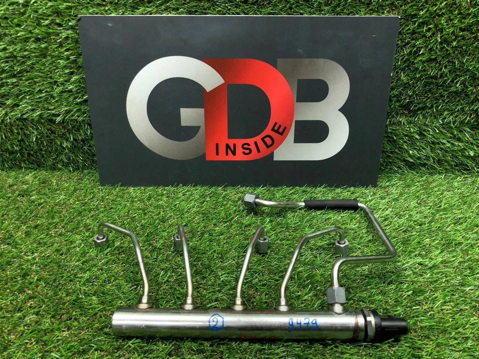 Топливная рампа Bmw 5 Series 2012 13537585411 F10 N20B20B