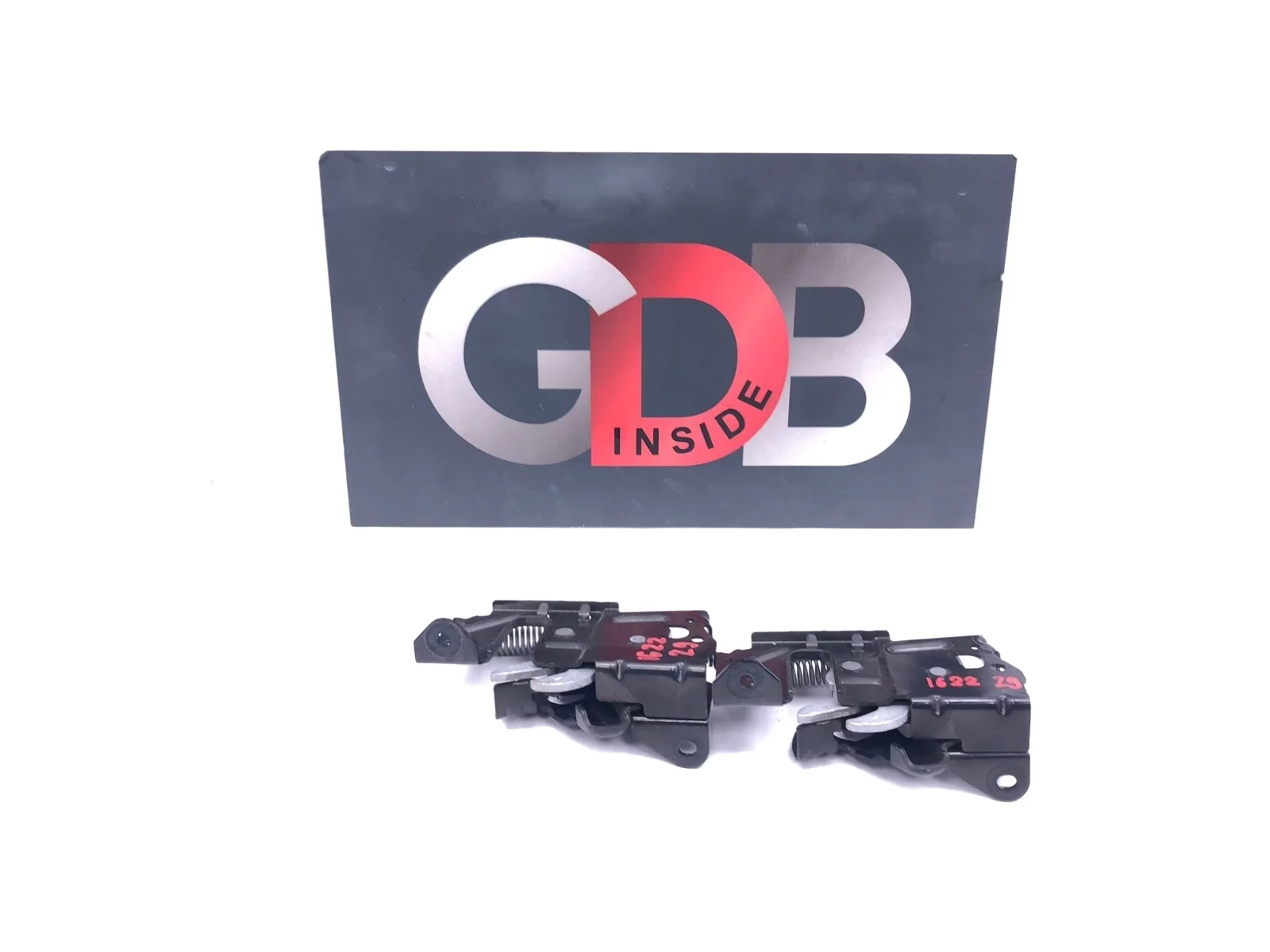 Замок капота BMW 1 series 2012 51237242548 F20 N13B16A