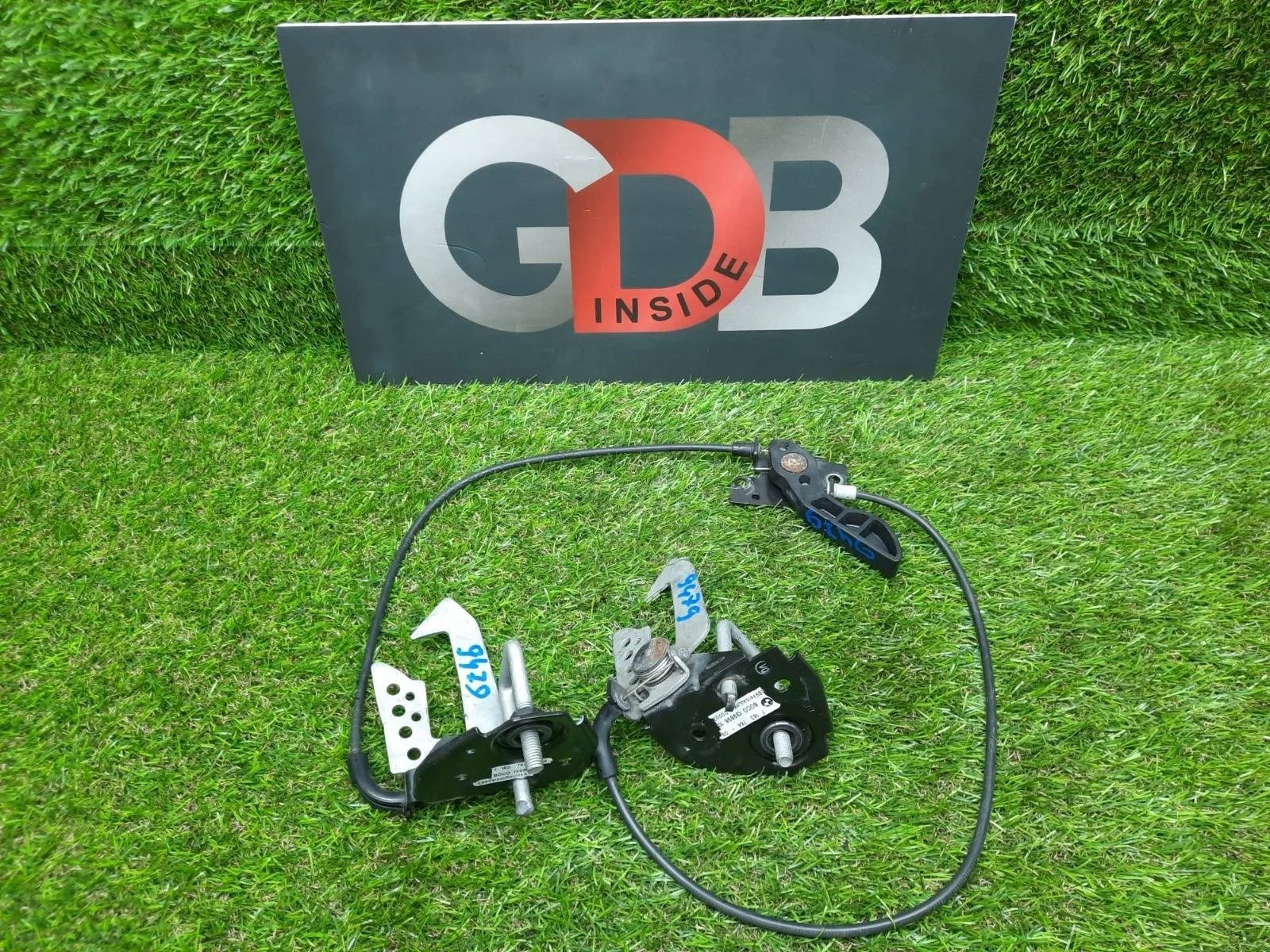 Крючок капота Bmw 5 Series 2012 51237183763 F10 N20B20B