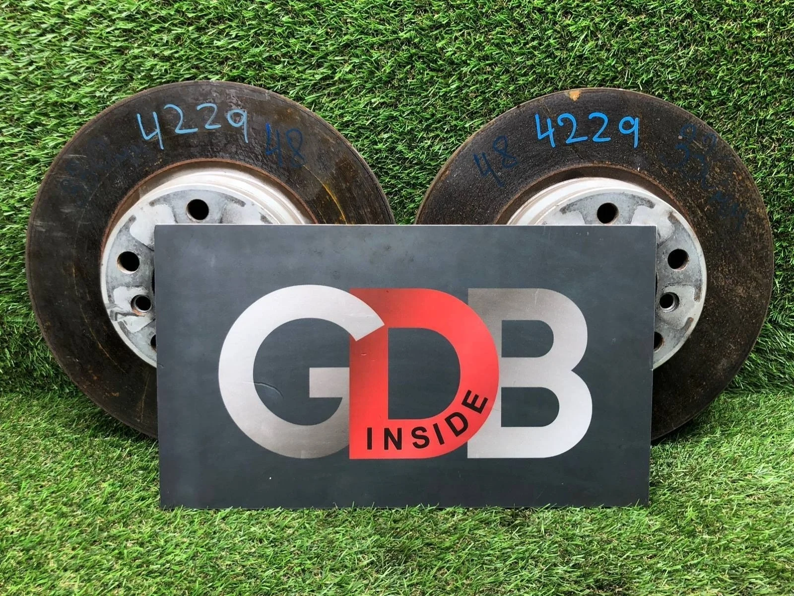 Тормозные диски BMW 3 series 2013 34116792221 F30 N20B20A, переднее