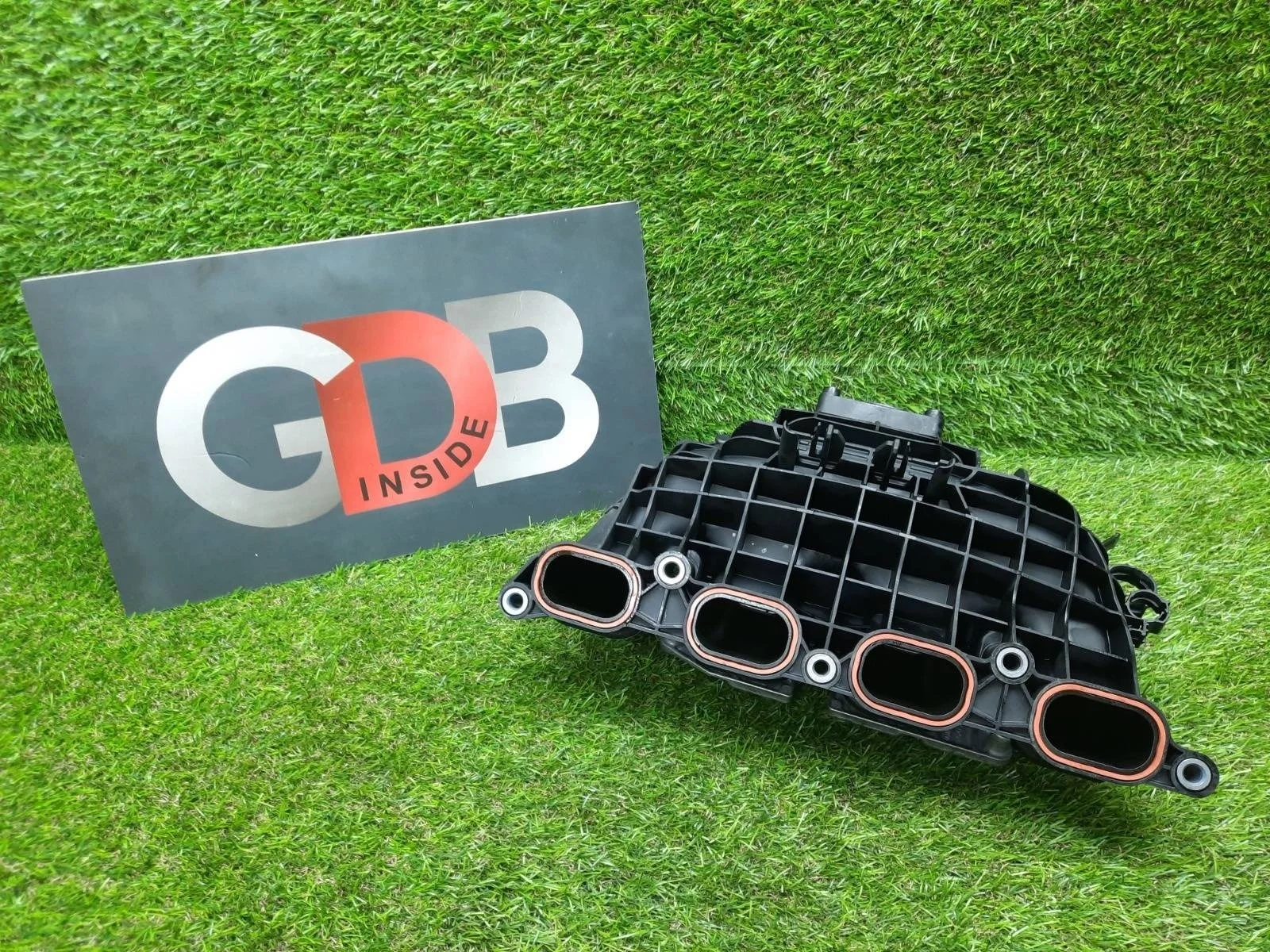 Впускной коллектор Bmw 3 Series 18.01.2013 11617588126 F31 N20B20B