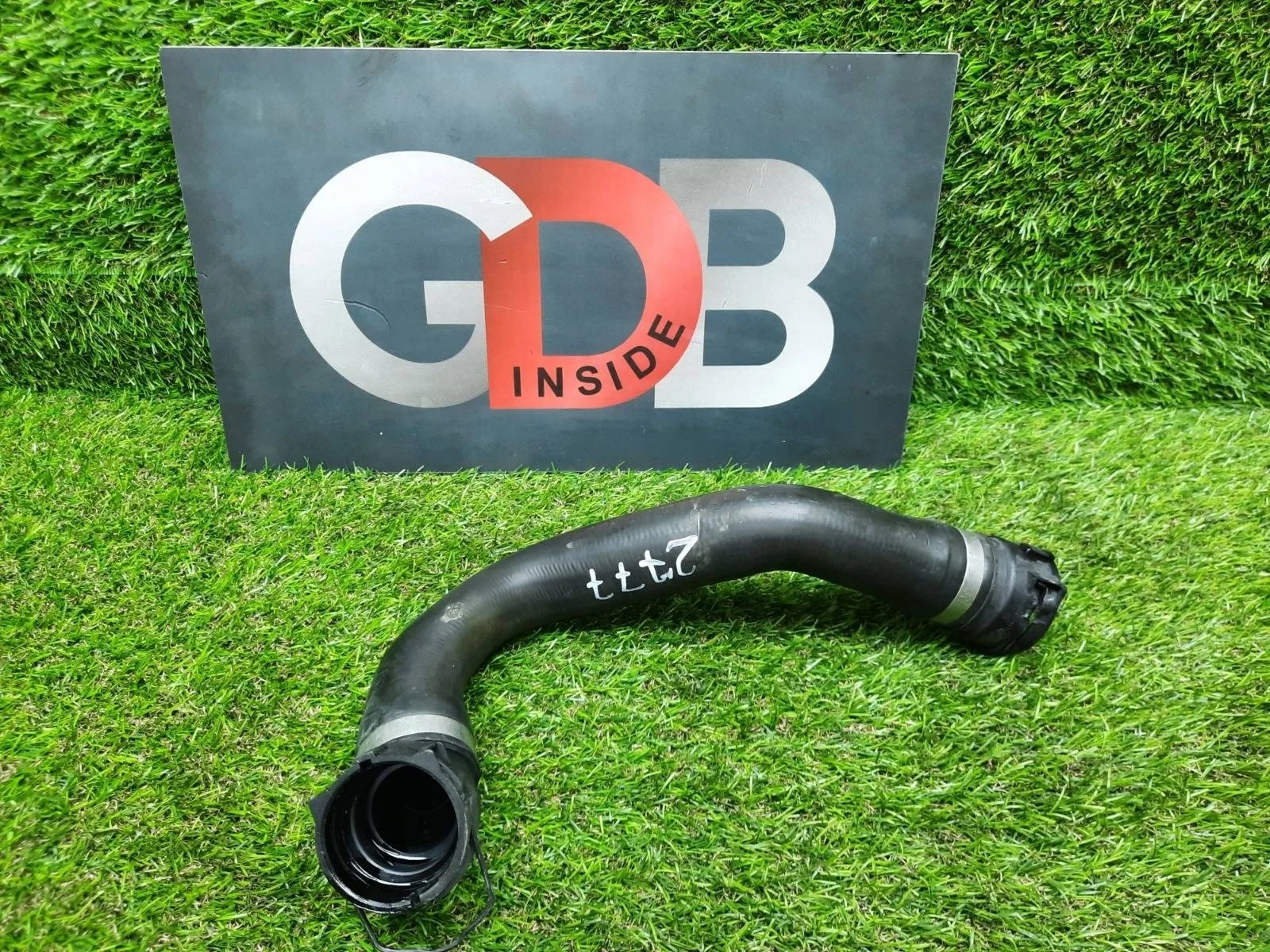 Патрубок системы охлаждения Bmw 3 Series 18.01.2013 17127596838 F31 N20B20B