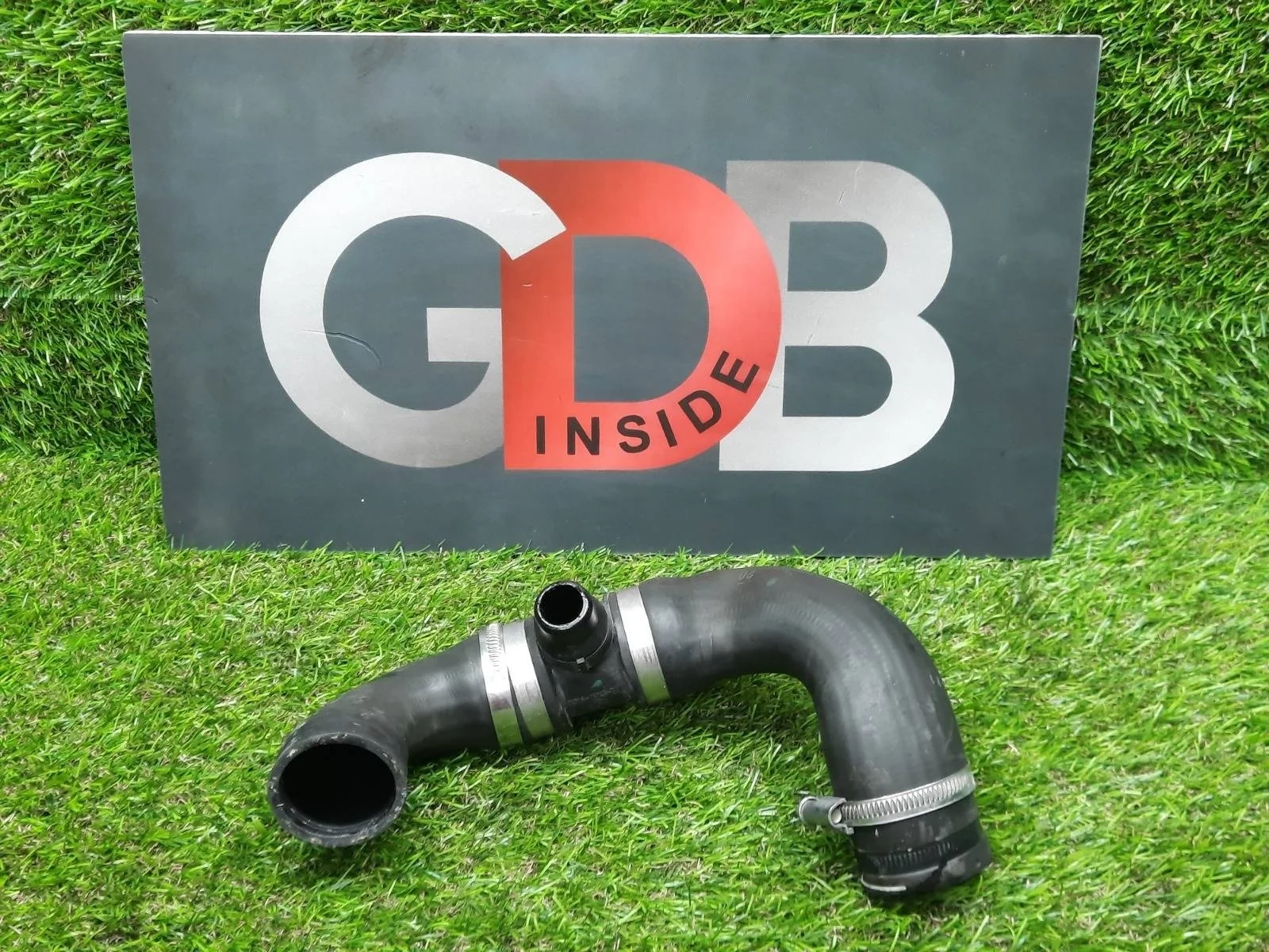 Патрубок системы охлаждения BMW 3 series 18.01.2013 11534615722 F31 N20B20B