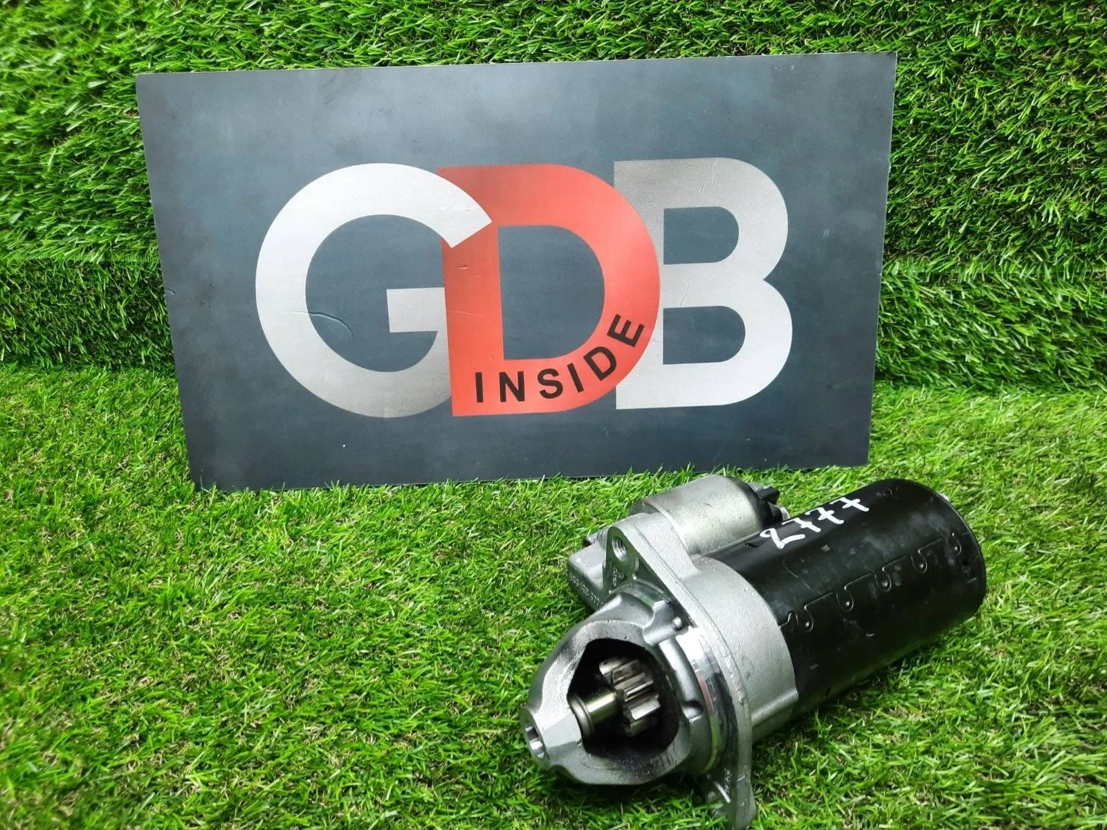 Стартер BMW 3 series 18.01.2013 12417638194 F31 N20B20B