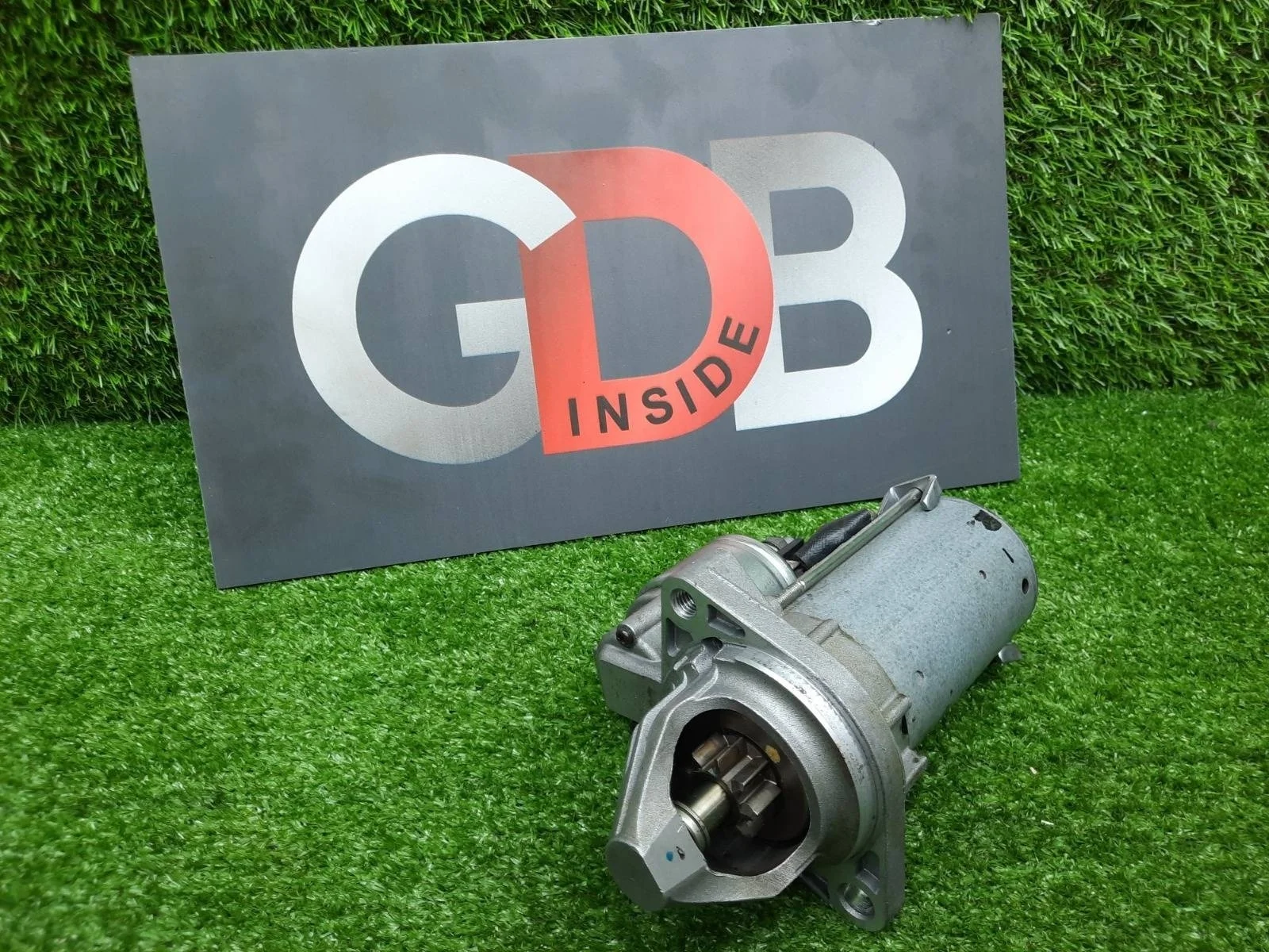 Стартер BMW X3 01.02.2012 12417616500 F25 N52B30A