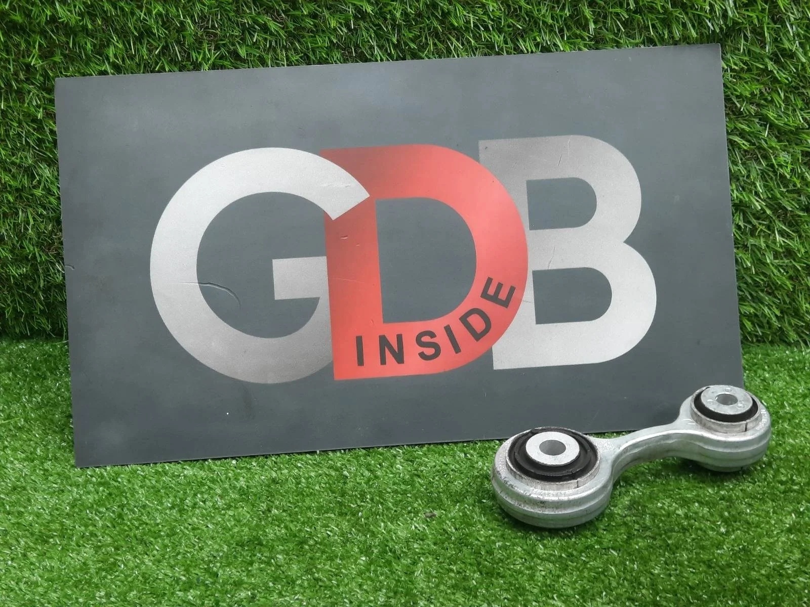 Интегральный рычаг BMW 5 series 20.05.2010 33326775683 F10 N52B30AF, задний