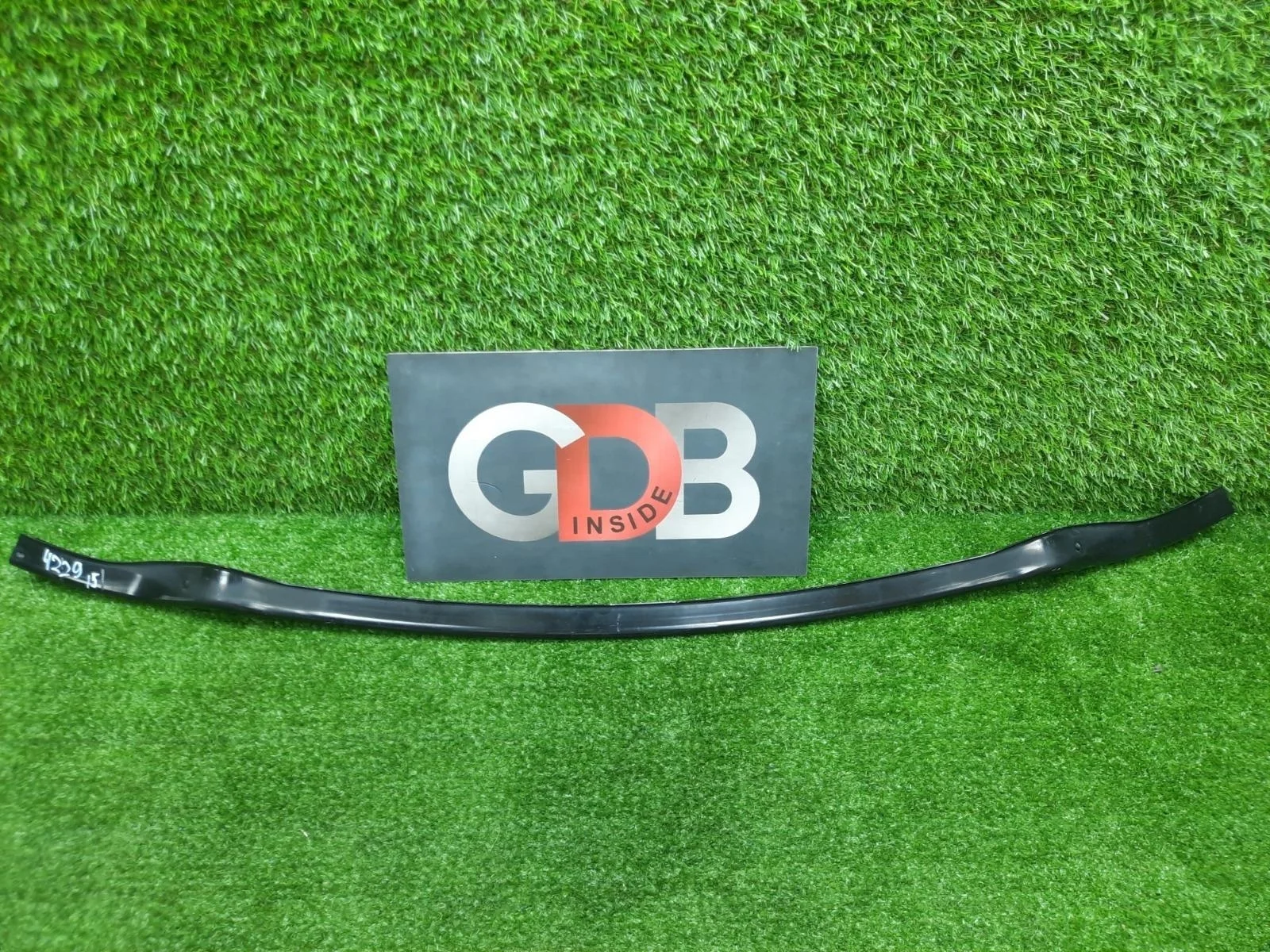 Усилитель бампера BMW 3 series 2013 51647266325 F30 N20B20A