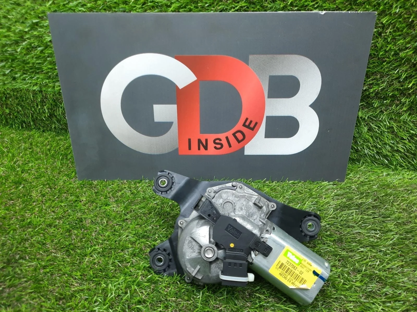 Мотор дворников BMW X3 2012 67637237062 F25 N55B30A, задний