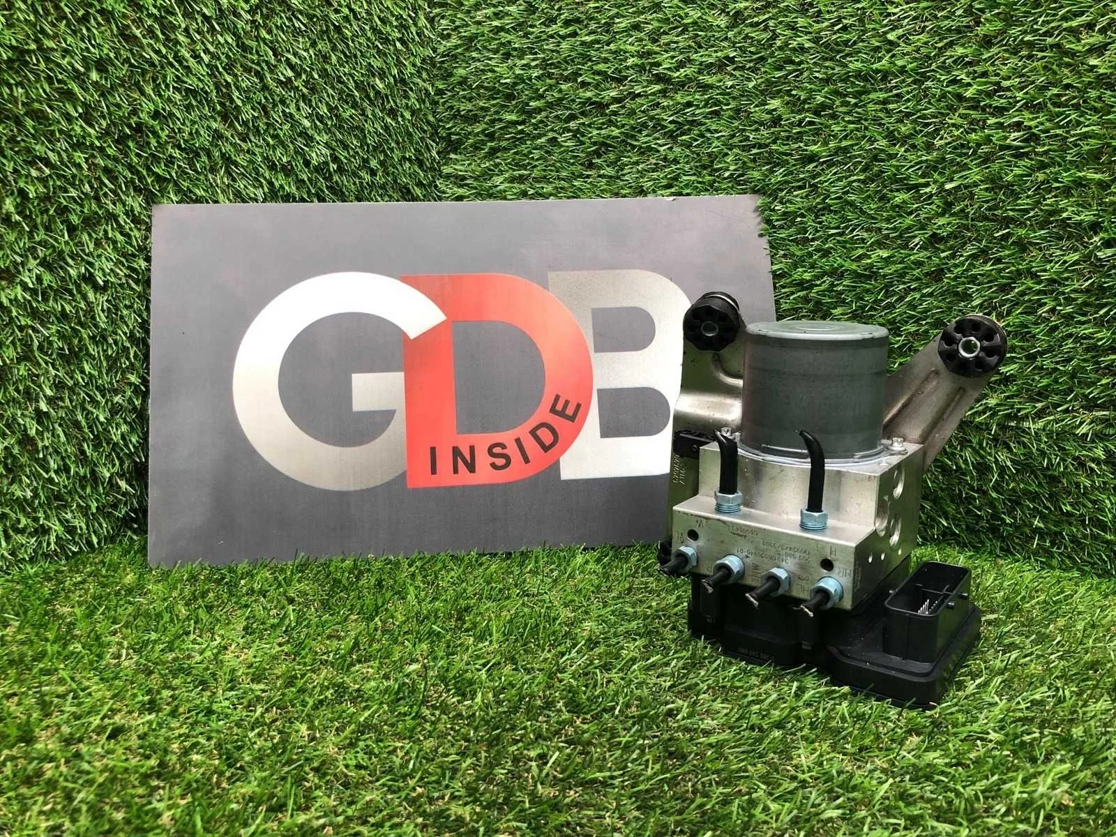 Блок abs BMW 5 series 2013 34516876917 F10 N20B20A