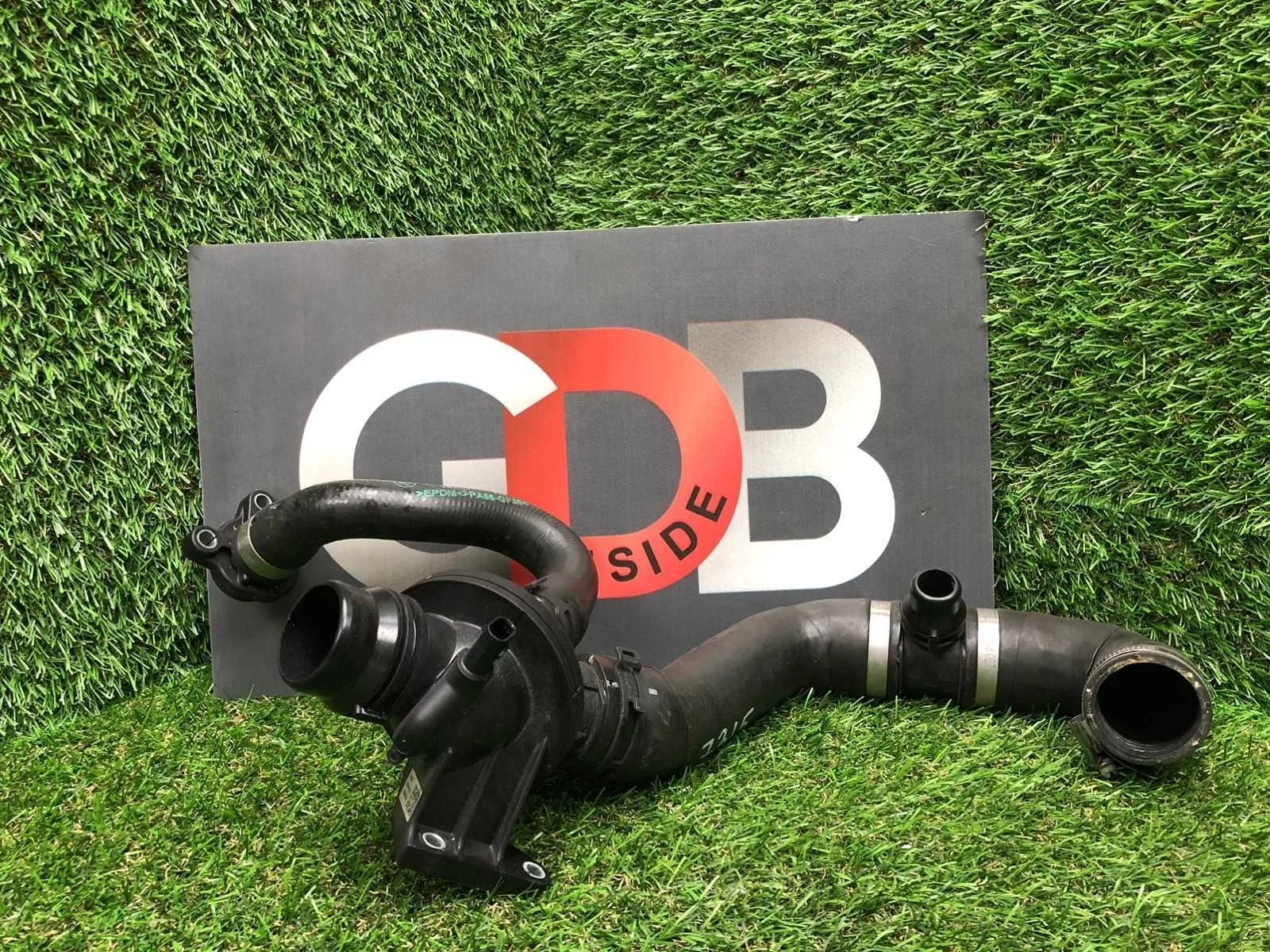 Патрубок охлаждения BMW X1 2012 11537639999 E84 N20B20A