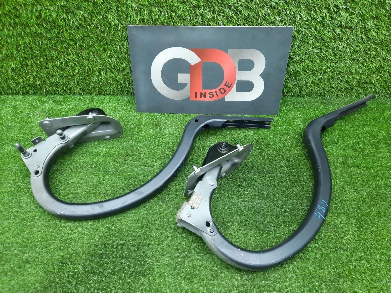 Петли багажной двери BMW 5 series 2013 41627204237 F10 N20B20A