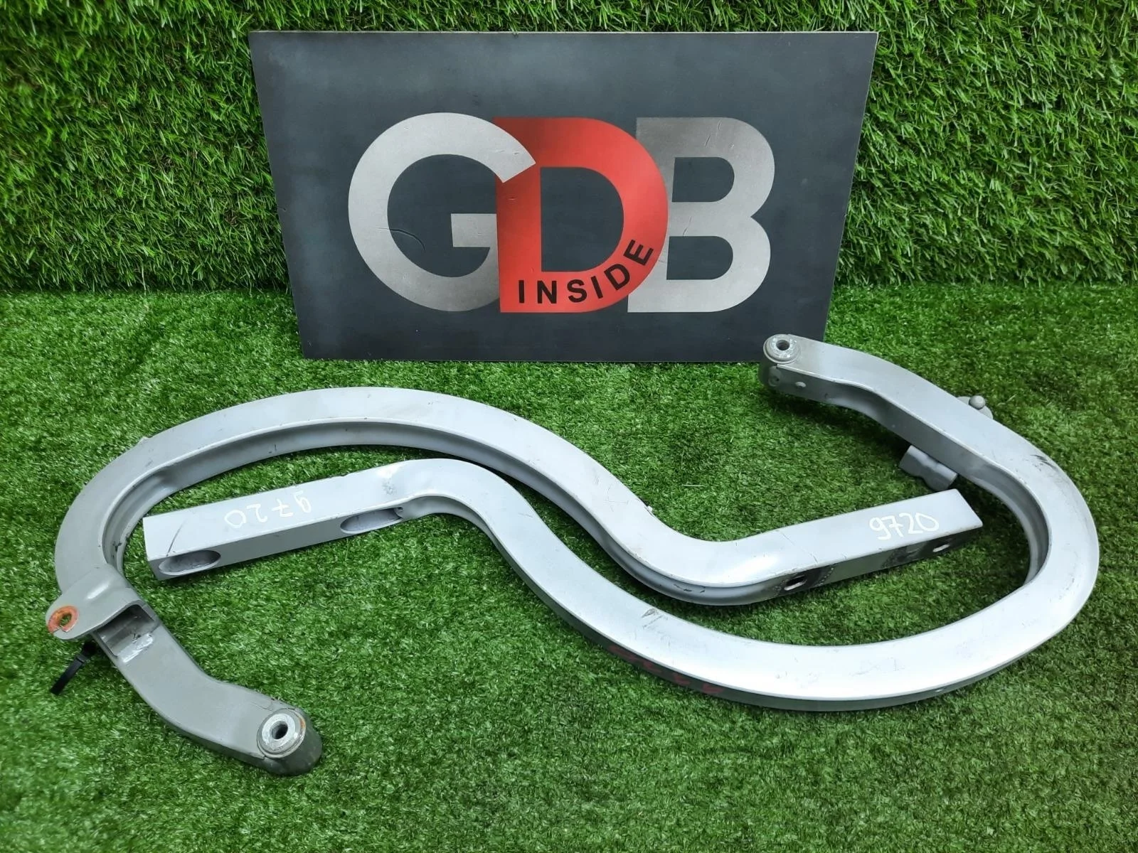 Петли багажной двери BMW 3 series 15.10.2012 41007420783 F30 N55B30A