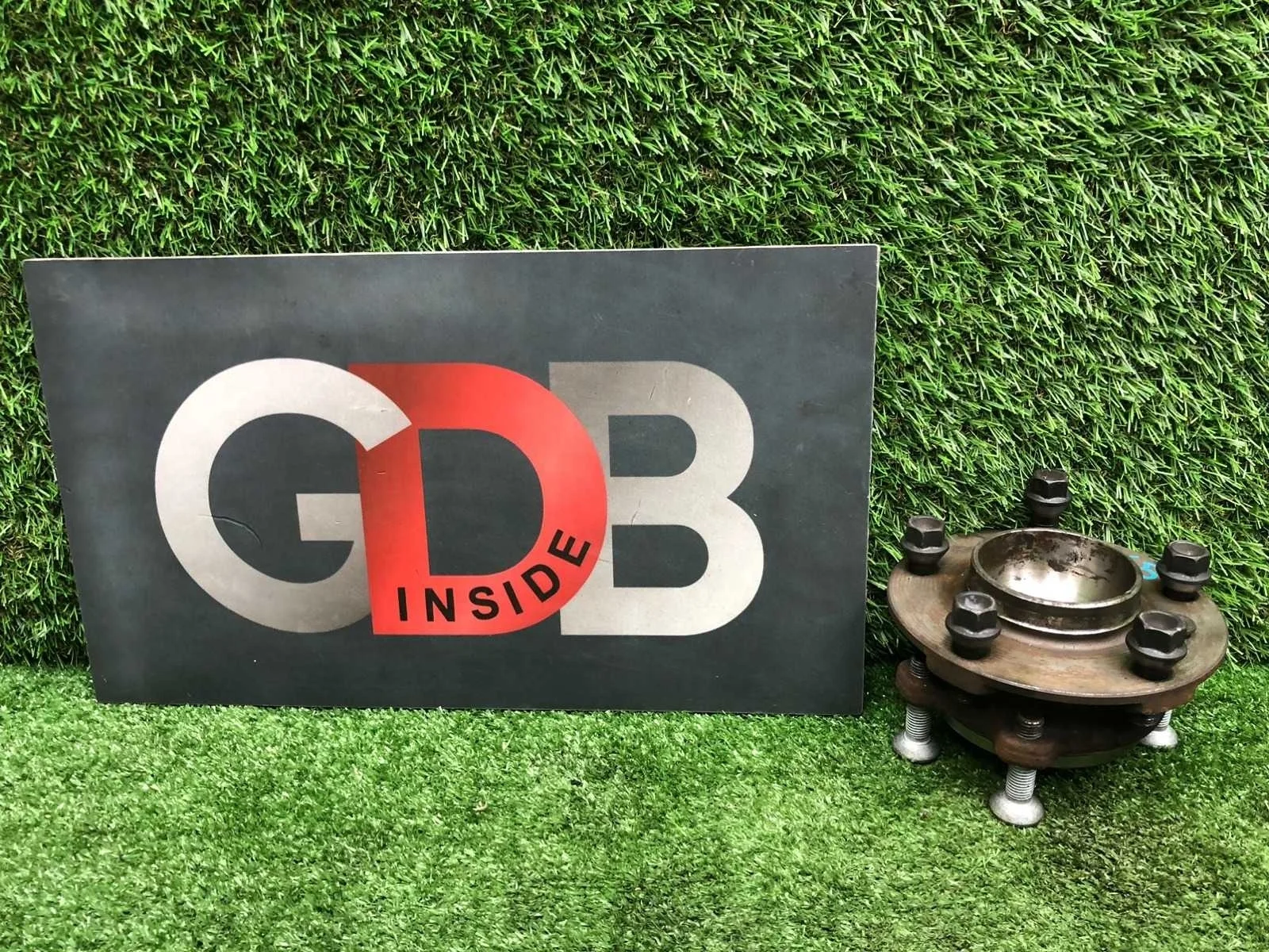 Ступица Bmw 5 Series 10.05.2010 31206872888 F10 N52B30A, передняя