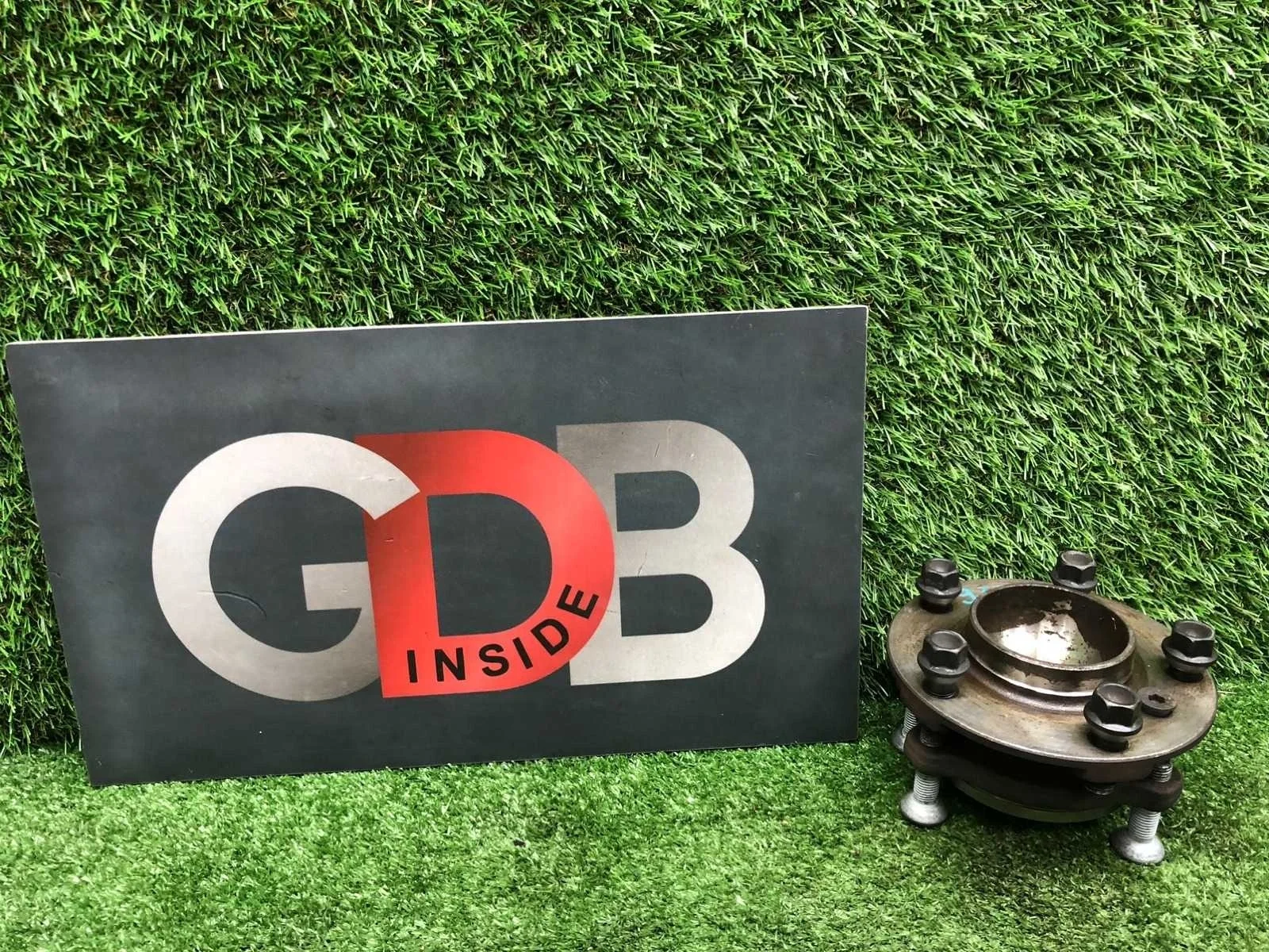 Ступица Bmw 5 Series 10.05.2010 31206872888 F10 N52B30A, передняя