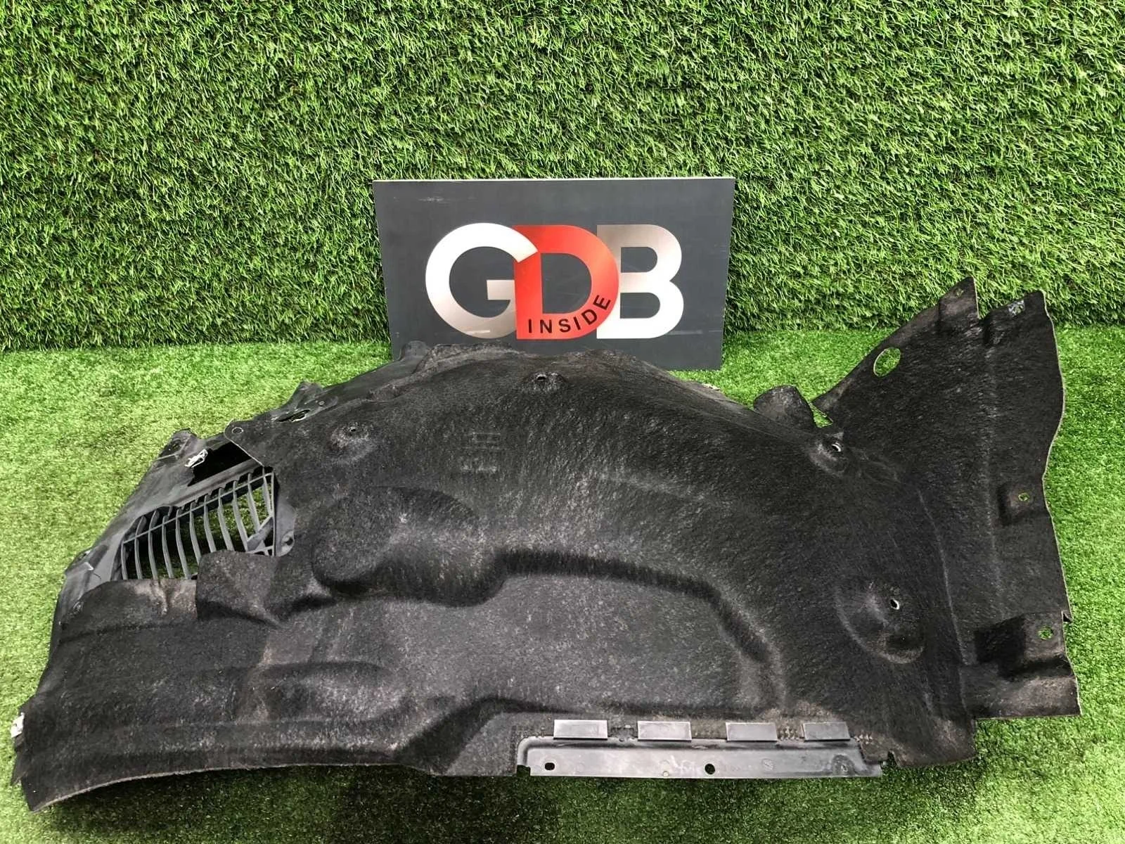 Подкрылок BMW 5 series 2012 51717186727 F11 N20B20B, передний левый