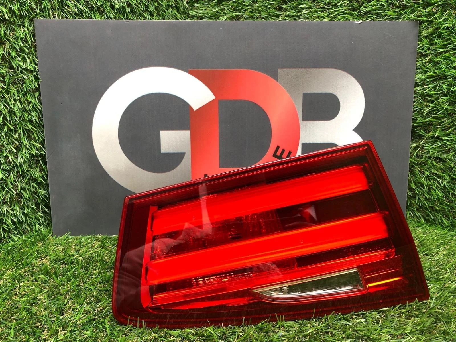 Фонарь BMW 5 series 2011 63217203227 F11 N52B25A, задний левый