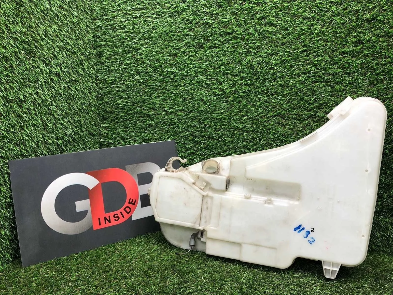 Бачок омывателя Bmw 5 Series 2011 61667269667 F10 N55B30A