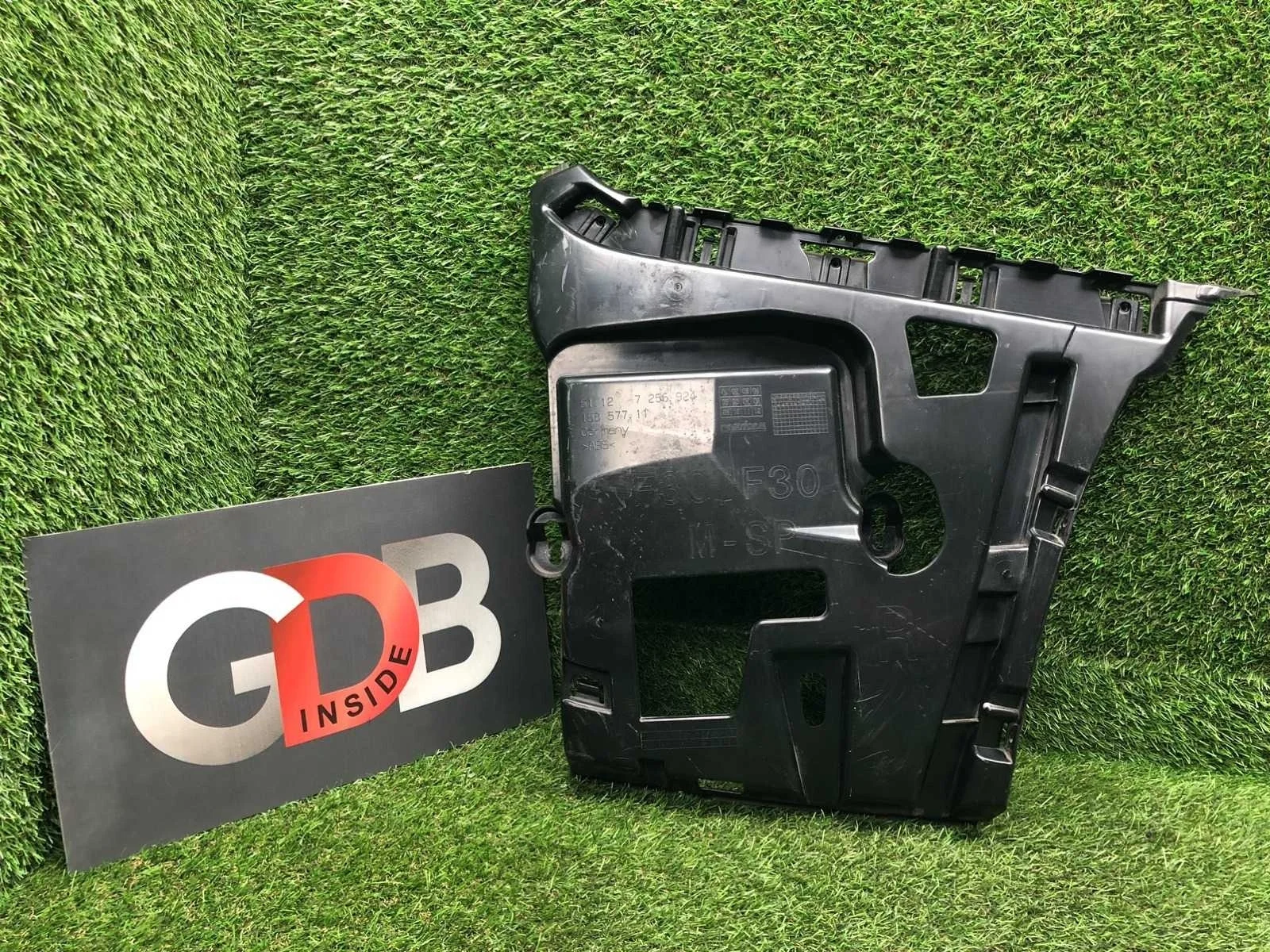 Кронштейн бампера BMW 3 series 19.09.2012 51127256924 F30 N55B30A, задний правый