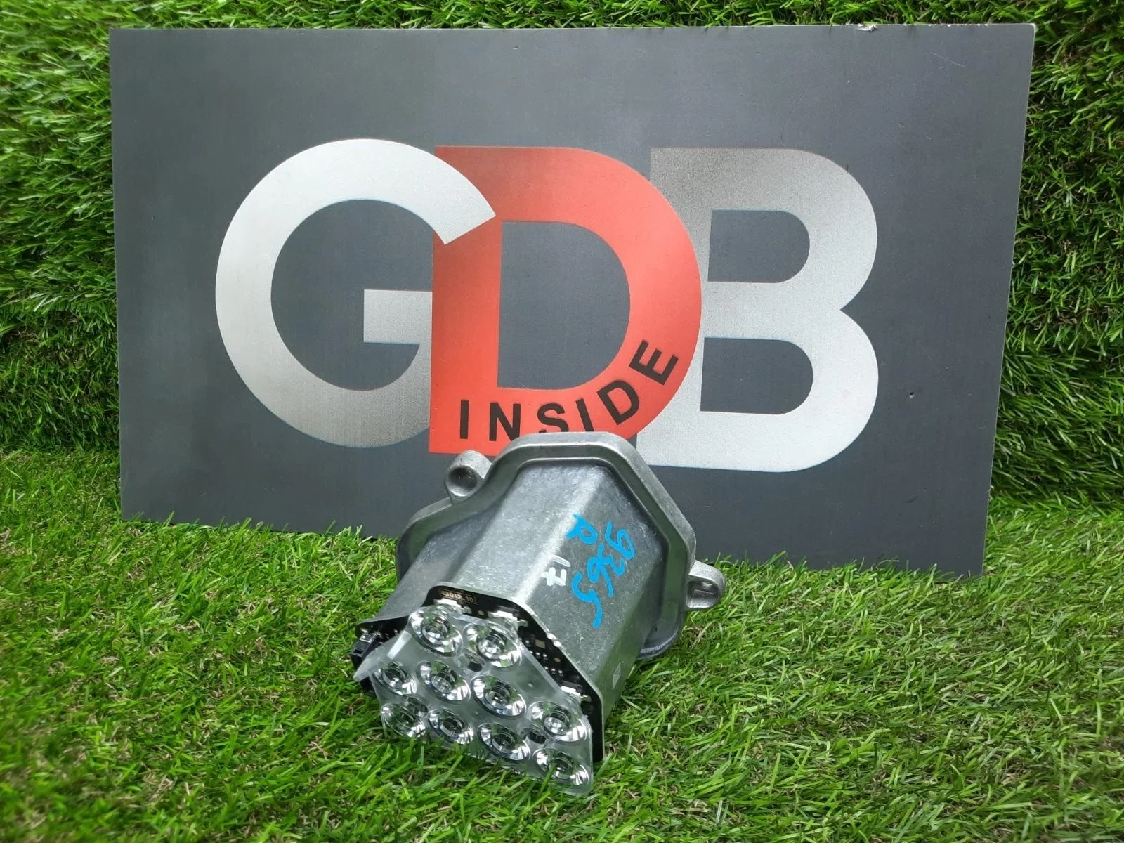 Указатель поворота BMW 5 series 10.05.2010 63117271902 F10 N52B30A, передний правый