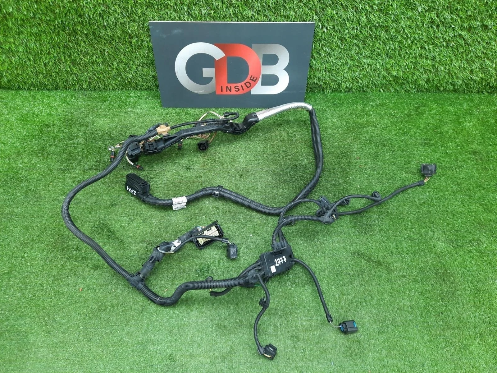 Проводка катушек зажигания, форсунок Bmw 3 Series 18.01.2013 12518654233 F31 N20B20B