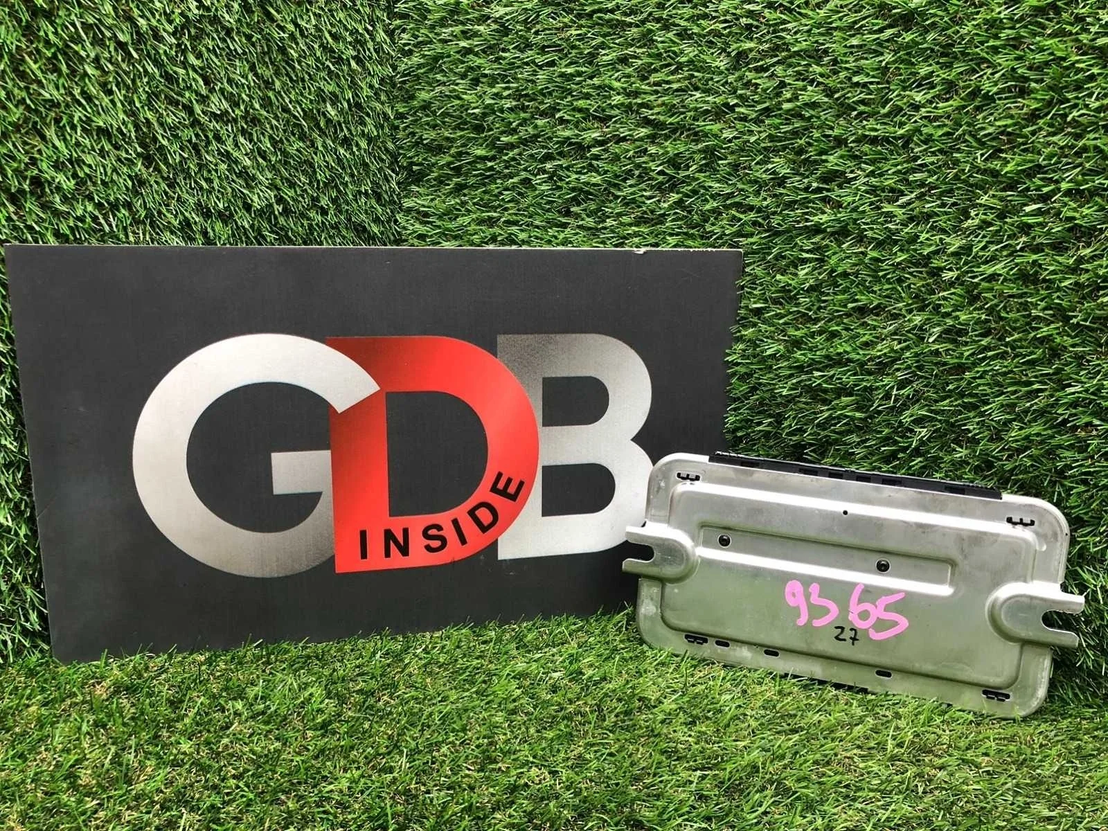 Блок FRM BMW 5 series 10.05.2010 61356992947 F10 N52B30A