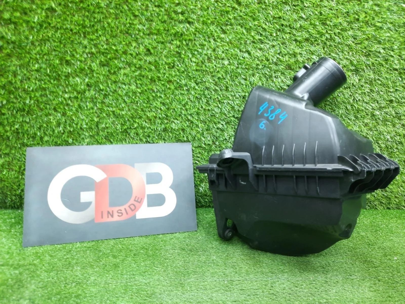 Корпус воздушного фильтра BMW 5 series 2011 13717612014 F10 N20B20B