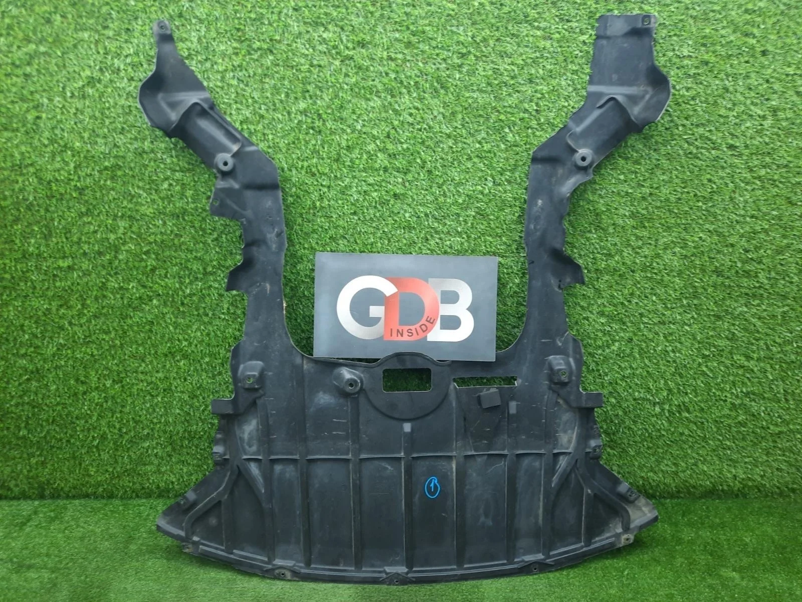 Защита двигателя BMW X1 2010 51752990575 E84 N52B30AE, передняя