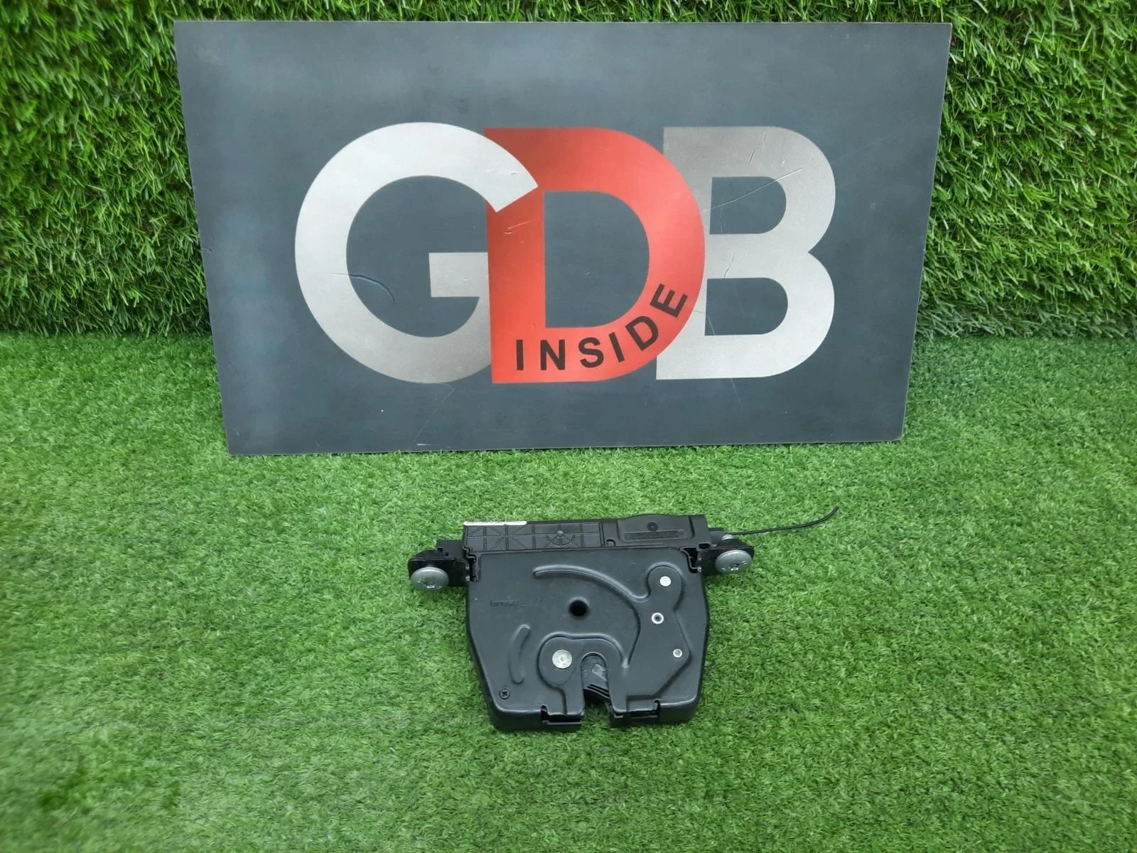 Замок багажника BMW 5 series 51247191212 F10, задний